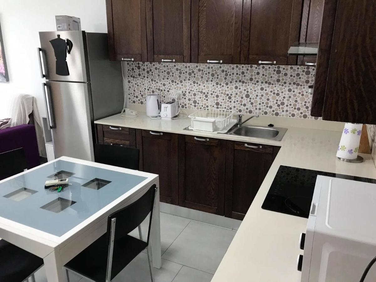 Metrostays Apartament St Julian Malta Saint Julian's Екстер'єр фото